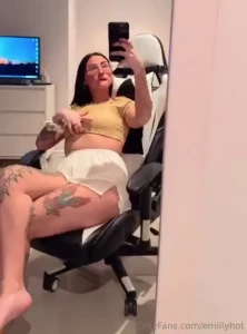 Run your whole tongue through my body