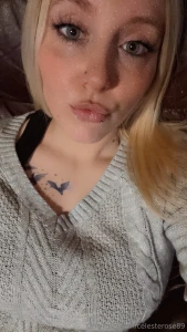 Send me a tip if you wish you could kiss me