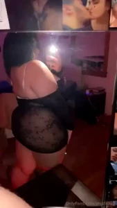 How we doing this baby raw or with condom