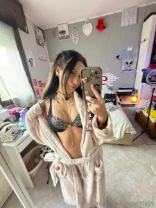 Ho sudato troppo a letto ho bisogno di fare una doccia e tu di per me