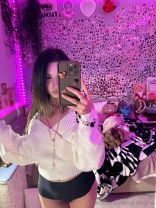 Vieni in chat cos ti dico a cosa sto pensando