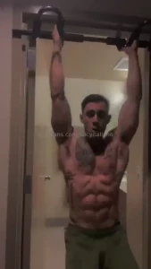 Would you come work out with me im bored lol