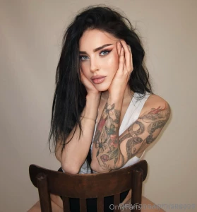 Hi support my friend snezus she is just starting her journey on of she part 104