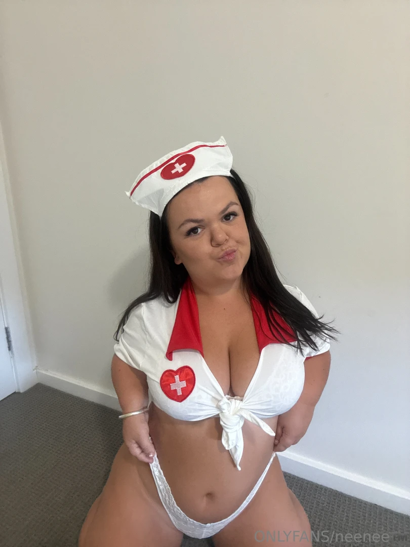 The doctor is ready to see you 