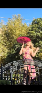 Worship the ground i step on