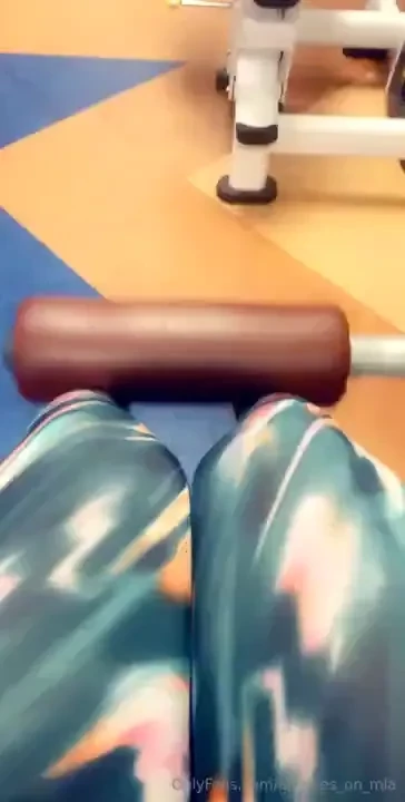 Building thick thighs one rep at a time 