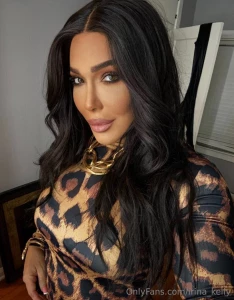 Free for the first 100 subs ava_muscle_mommytsfree was made for you part 267