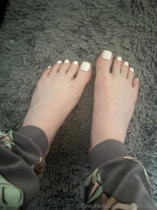 I love my white nails