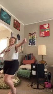 Monday morning dance party