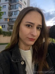 Yummy_molly one fact about me i love walking in the evenings i do part 4