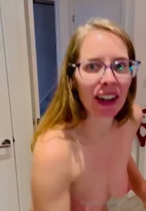 17th dec advent squirty cream day who wants to help me clean up the