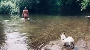 Looking back this doesn t actually look like england it looks quite