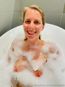 Apparently even though we take ages men love to watch a girl getting