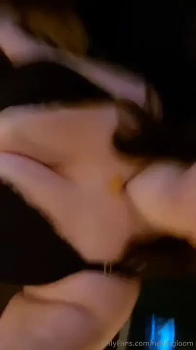 I hope tiddy jiggles give you as much serotonin as they give meeee 