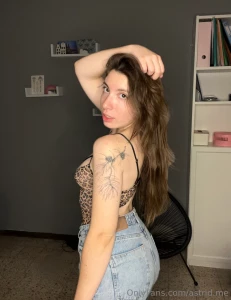 Is it still fashionable to wear leopard this year part 1