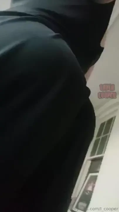 Fart fetish my gift to you is my stinky morning farts while at home a 