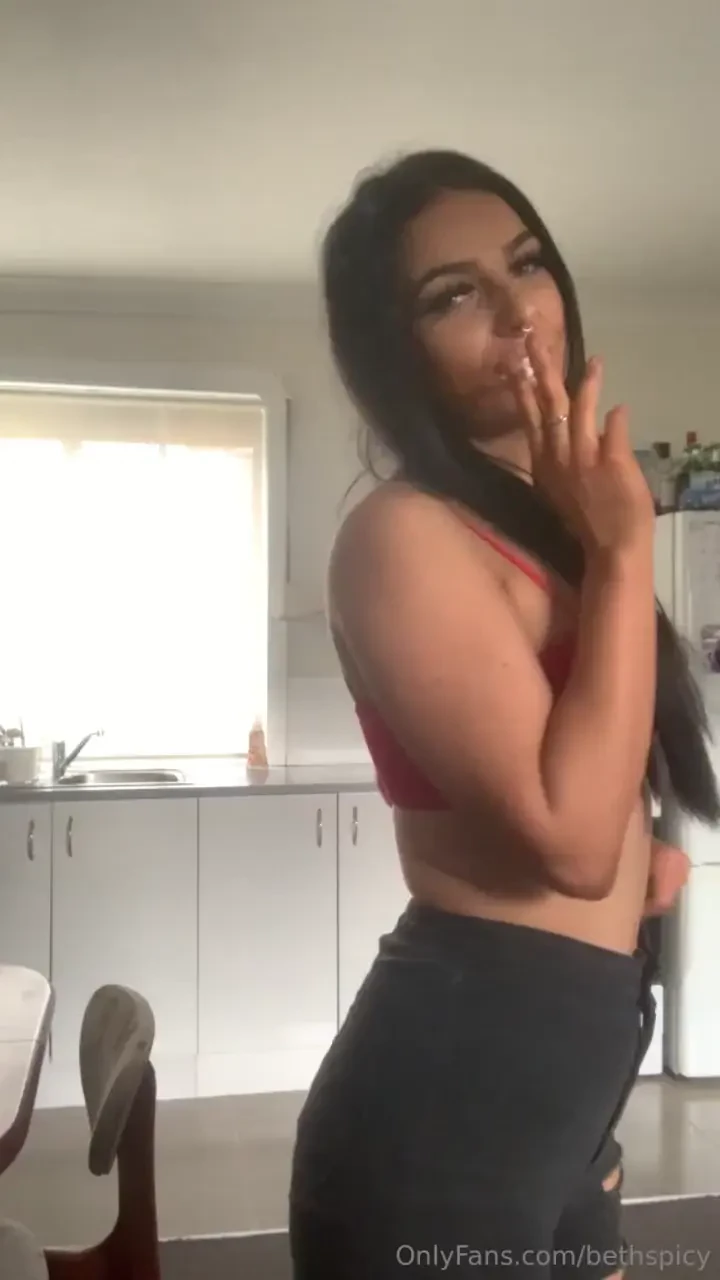 If you like a bit of attitude with your smoking then you re fucking 