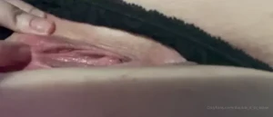 Do you like when i play with my pussy