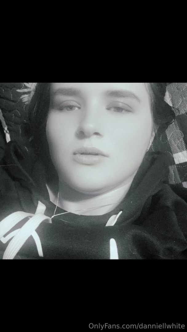 All alone with my thoughts 