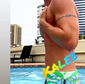 Join me monday for love island straya