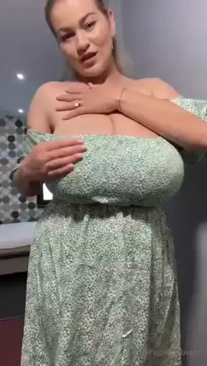 Summer dresses season is finally here and i love how this floral print part 1 