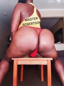 Xxxclusive master massive sweaty big ole azz 100 hog fed farm raised part 1