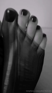 Ripped tights what do you think about those ones part 1