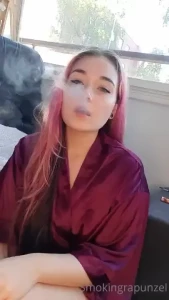 Smokingrapunzel part 5