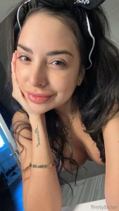 Think you can handle me all night long