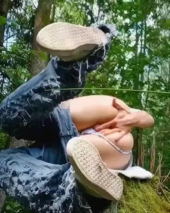 Can t help but mmghfm while stuffing myself 