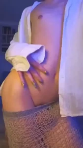 Tummy tuesday but can you notice something else 3