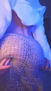 Slow mo for now so you can go in me fast later