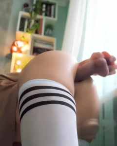 Tops where ya at do i have stuff my hole all by myself