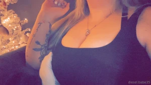 Late night christmas vibes ft new nails part 3