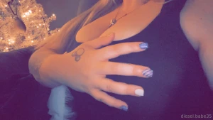 Late night christmas vibes ft new nails part 1