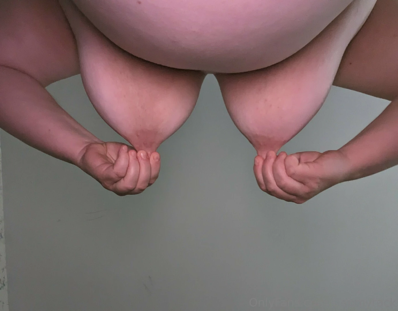 Pov i m sitting on your face 