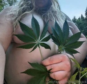 This was such a fun spontaneous little photo shoot i love being part 4