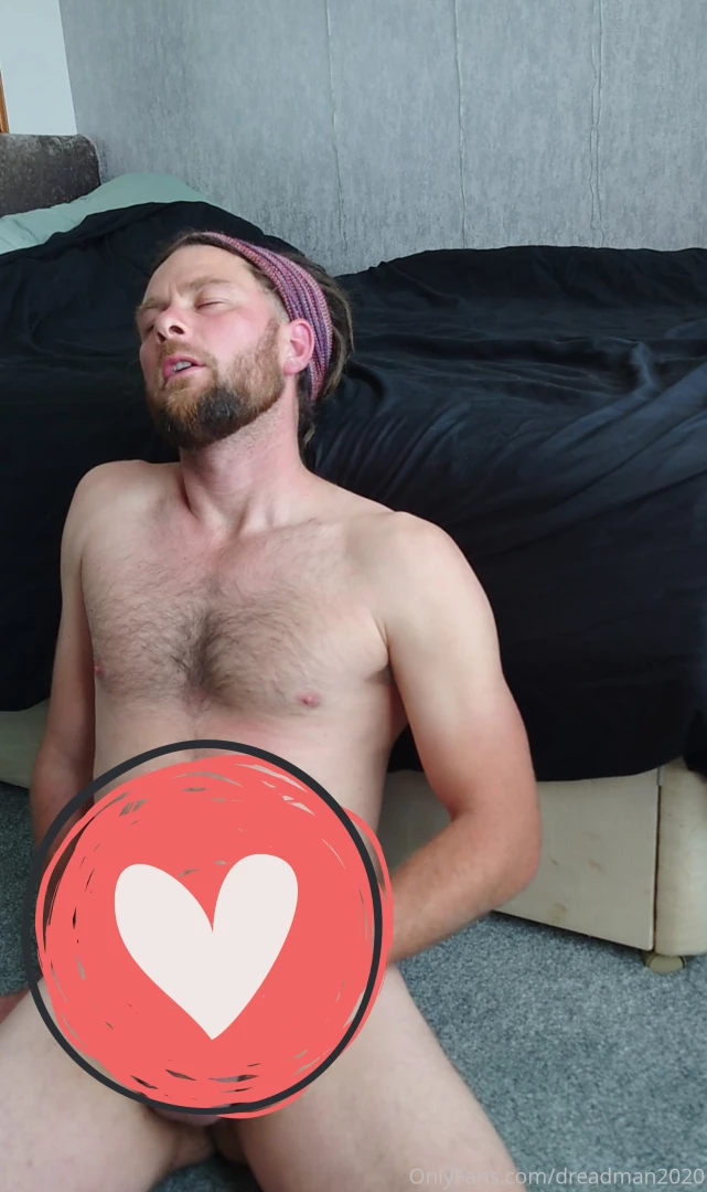 Wank n cum - so horny after work i pulled off my work shorts and took 