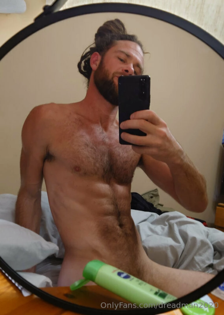 Been a while since a good old mirror selfie 