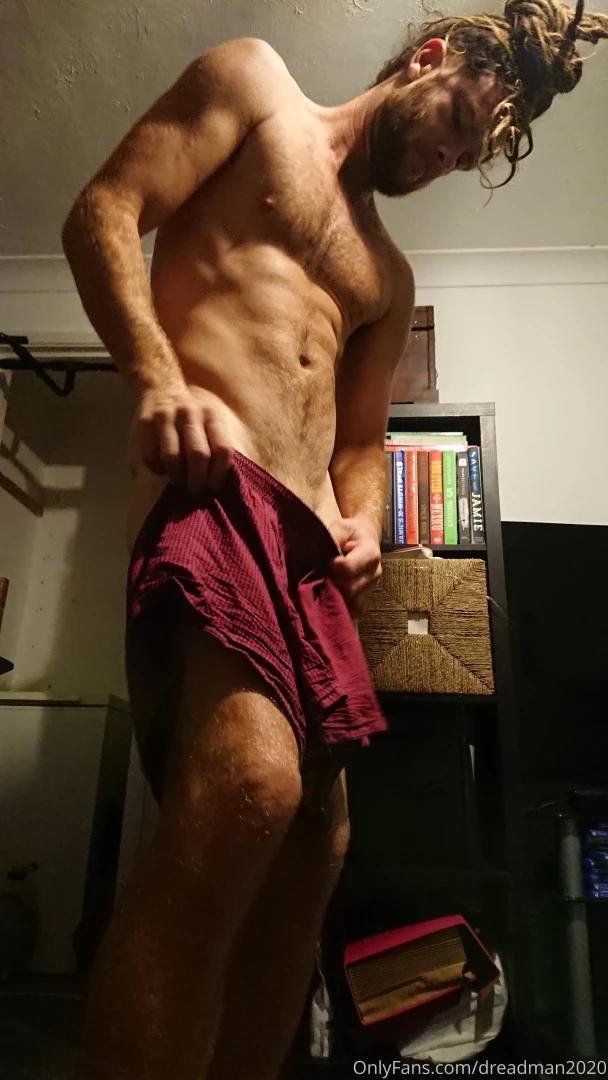 Morning everyone best get dressed before i leave the house today 