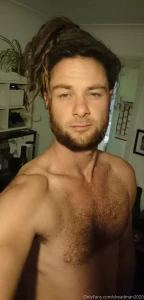 Morning tired and beardy this morning the weekend had almost landed