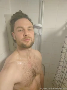 Good morning everyone its almost the weekend so any requests or things