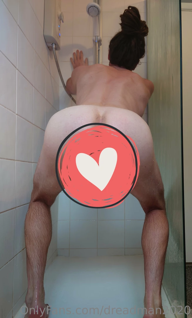Hot ass pics in the shower - just in the shower and now i m all wet 