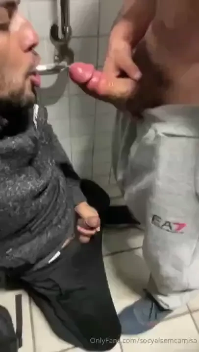 Uma madrugada bem quente no wc cosmicobrass maldonattoproductions 