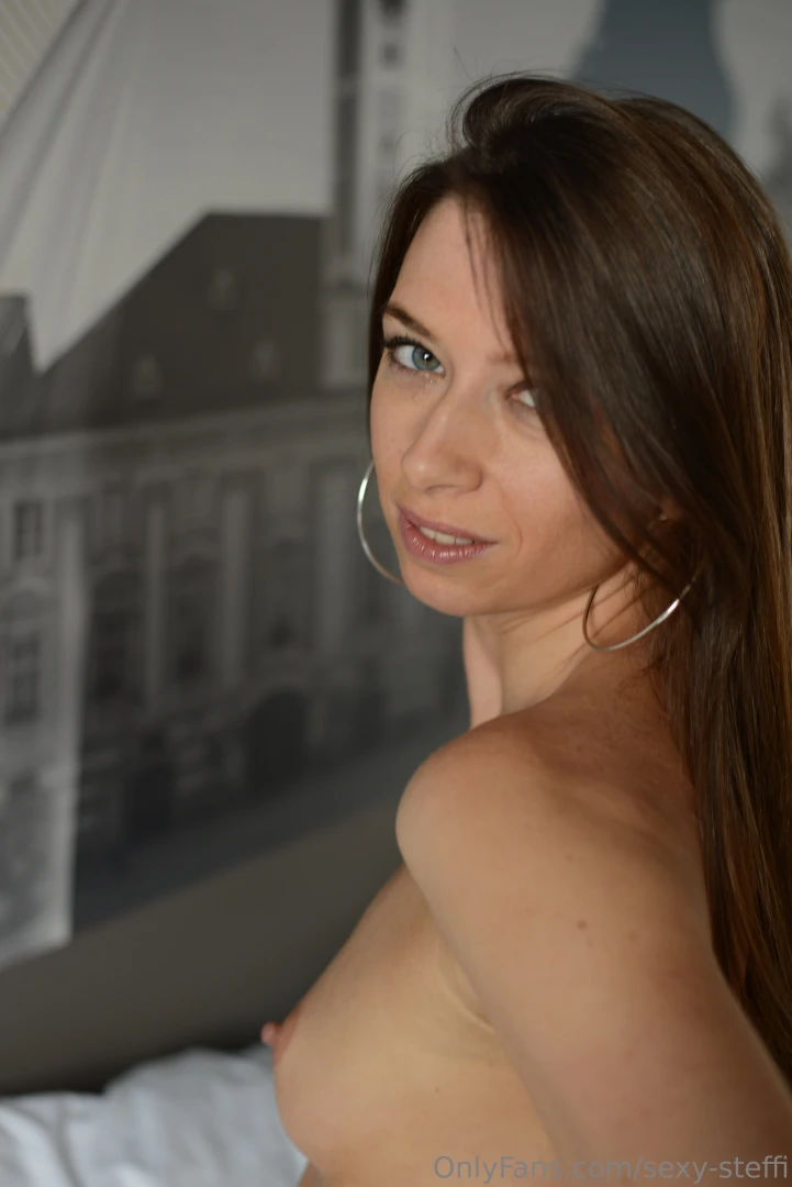 A few weeks ago i had my first professional photo shoot in a hotel part 1 