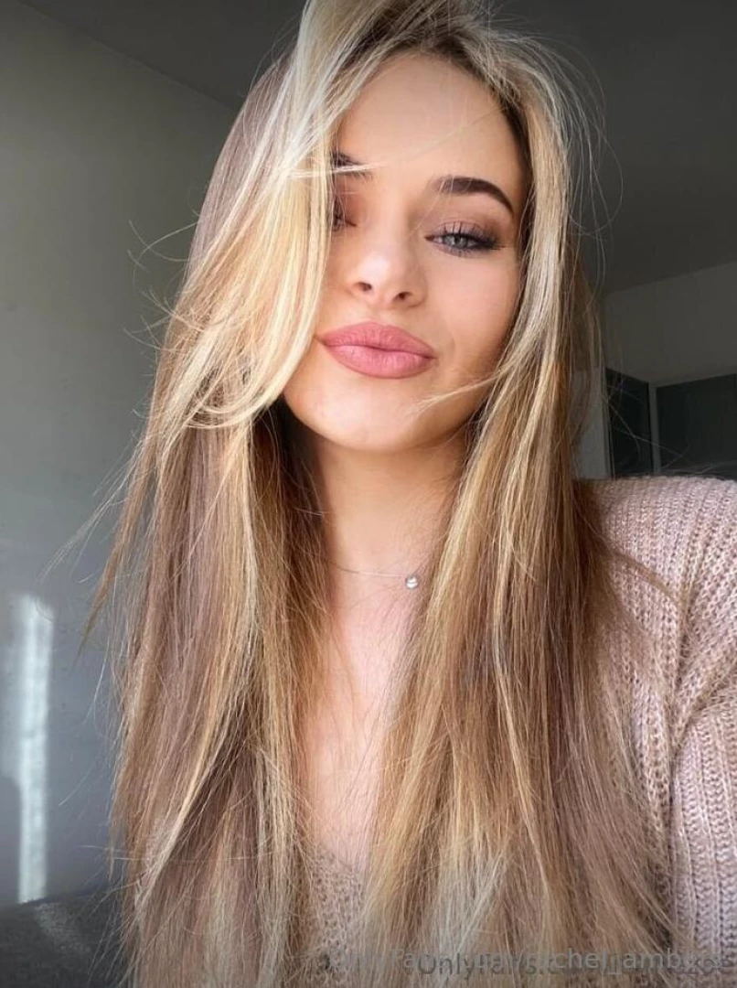 Itsmezoe now wet she loves having her juicy ass squeezed this angelic part 594 