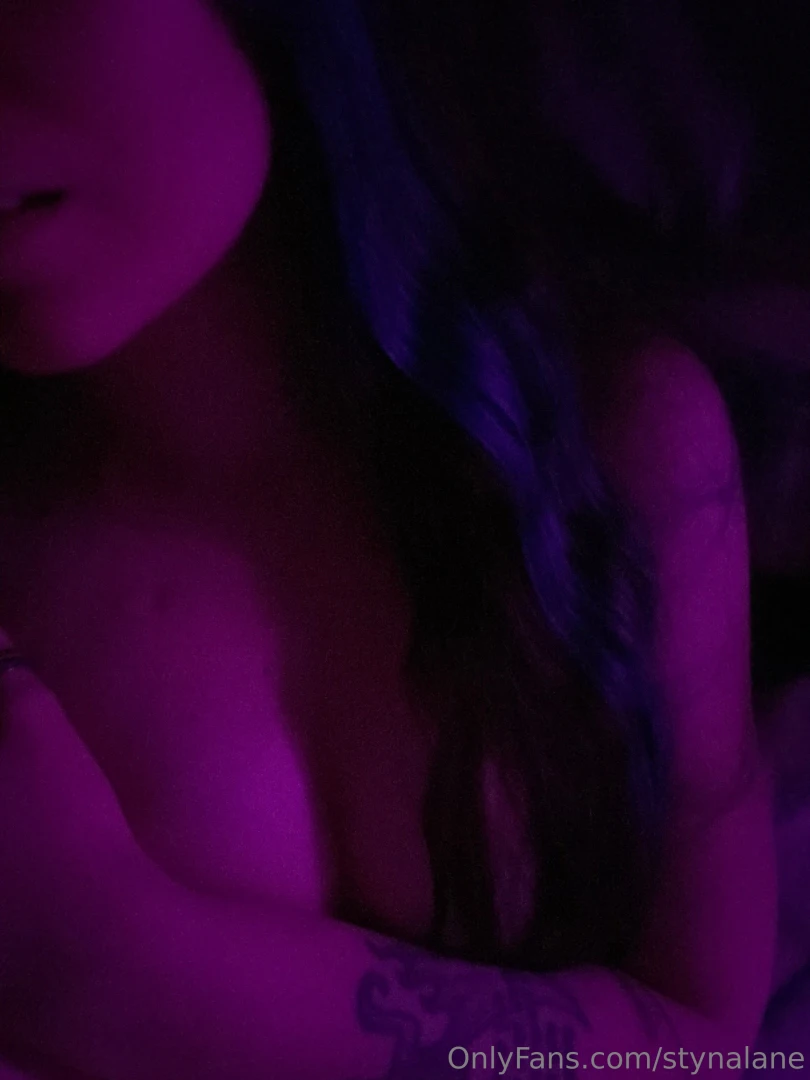 Suddenly it s 2009 again and i m taking coy little pics on a flip 