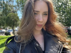 Black looks hot maybe a little too hot starting to think i should be