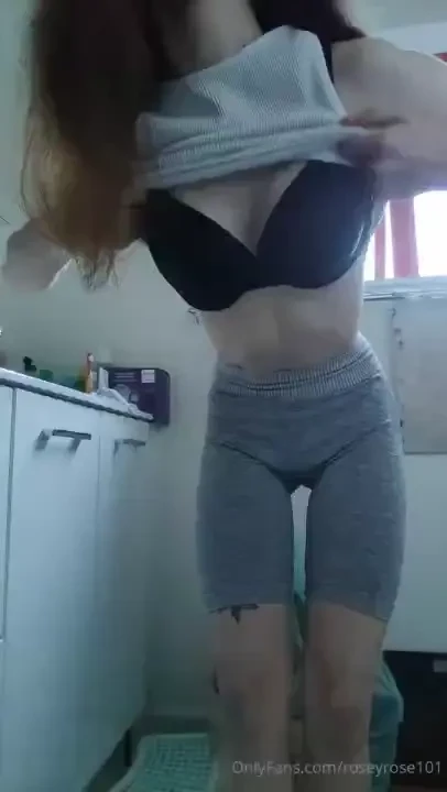 Outfit for my daily walk my ass is getting better every week i m ngl 