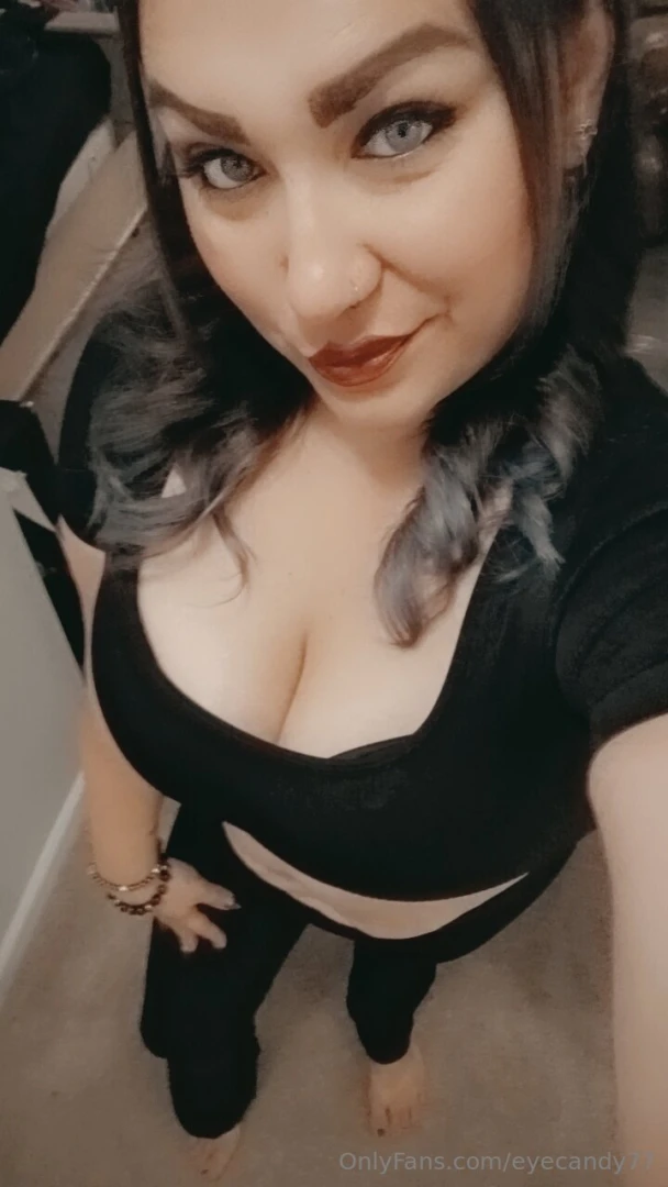 Hot hot hot you know you love it so don t forget to show me some love part 4 